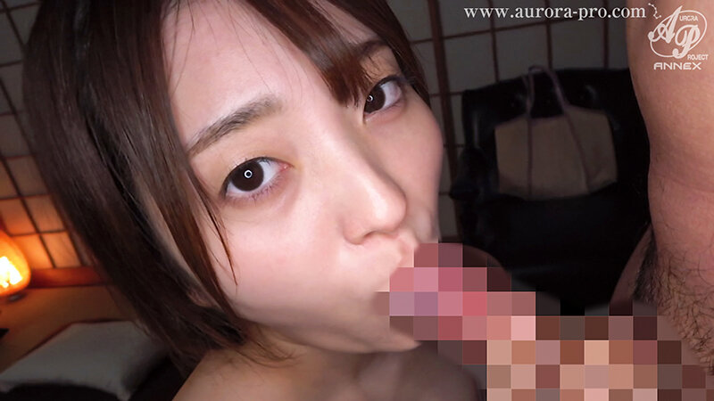 中城葵フェラチオ画像主観２